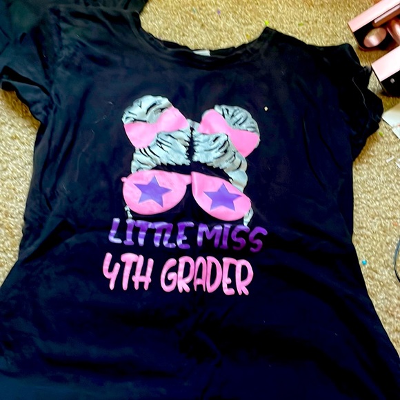 shirt for fourth grade - Picture 1 of 1